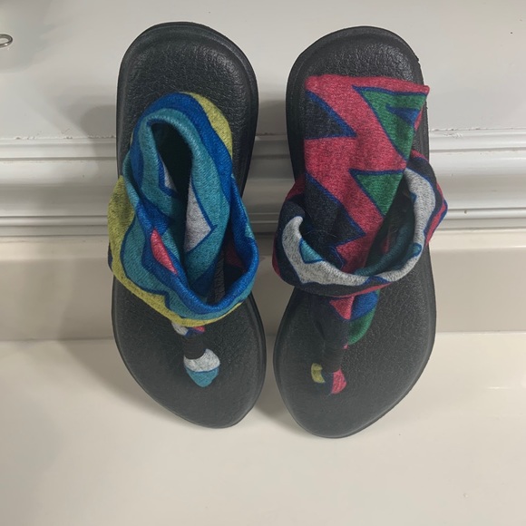 Sanuk Multicolor Yoga Sling - Picture 3 of 5